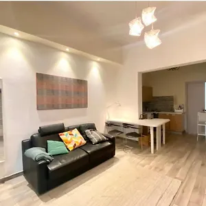 Cosy Modern Flat Private Patio Apartamento